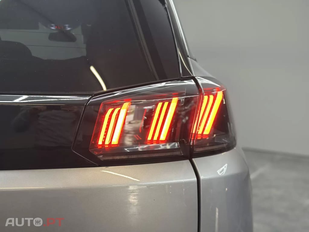 Peugeot 5008 1.2 PureTech Allure Pack