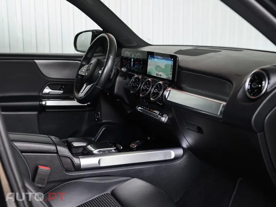 Mercedes-Benz GLB 200 d