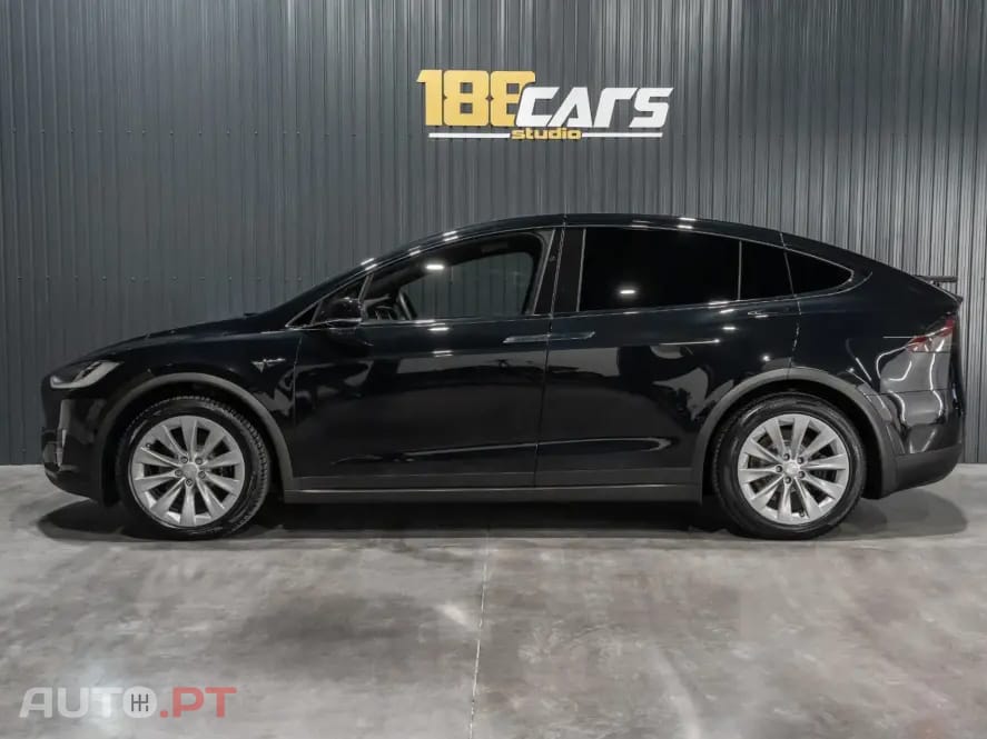 Tesla Model X 100D