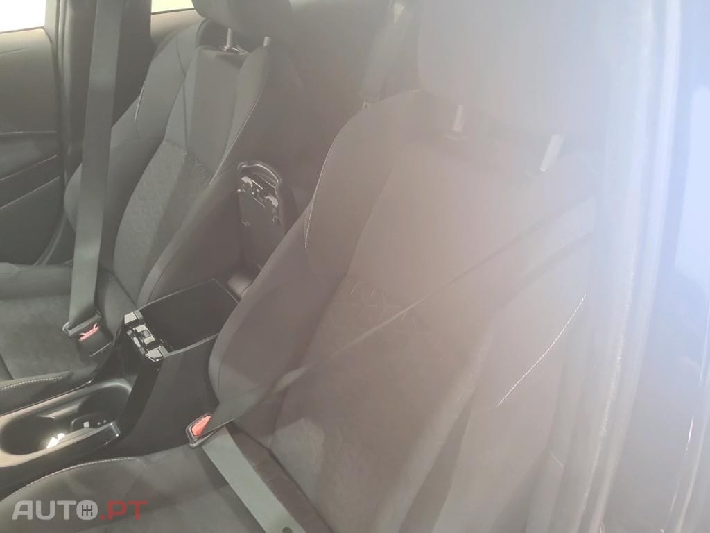 Toyota Corolla Touring Sports 1.8 Hybrid Comfort+P.Sport