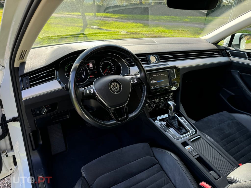Volkswagen Passat 1.4 TSI GTE+ Plug-in