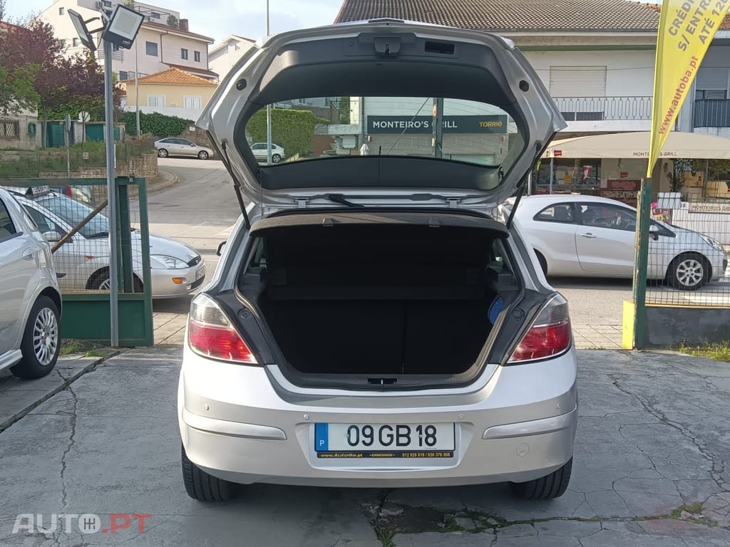 Opel Astra 1.3 CDTi Edition