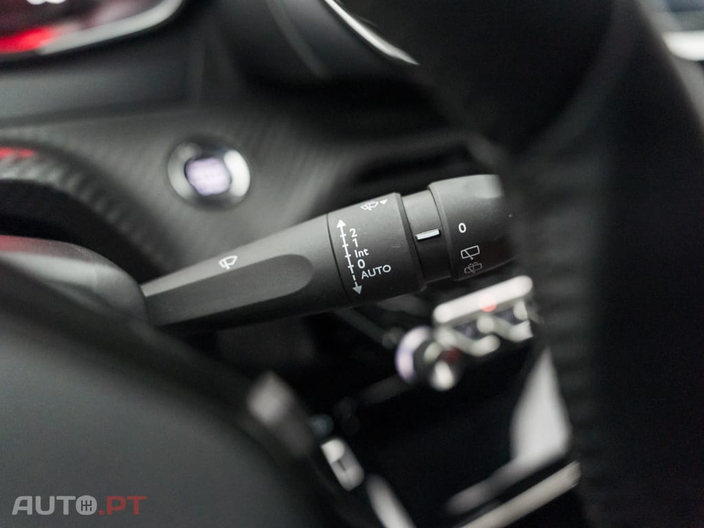 Peugeot 2008 1.5 BlueHDi Allure