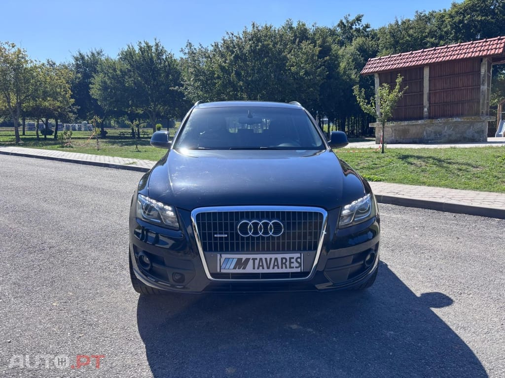 Audi Q5 2.0 TDI S-line S-tronic — fotografia 2