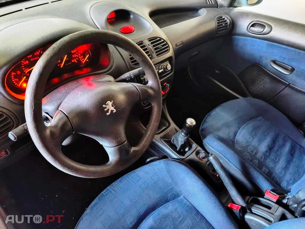 Peugeot 206 1.1 XR