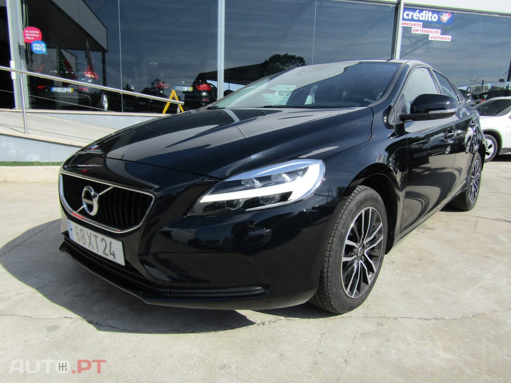 Volvo V40 2.0 D3 R-Design Momentum