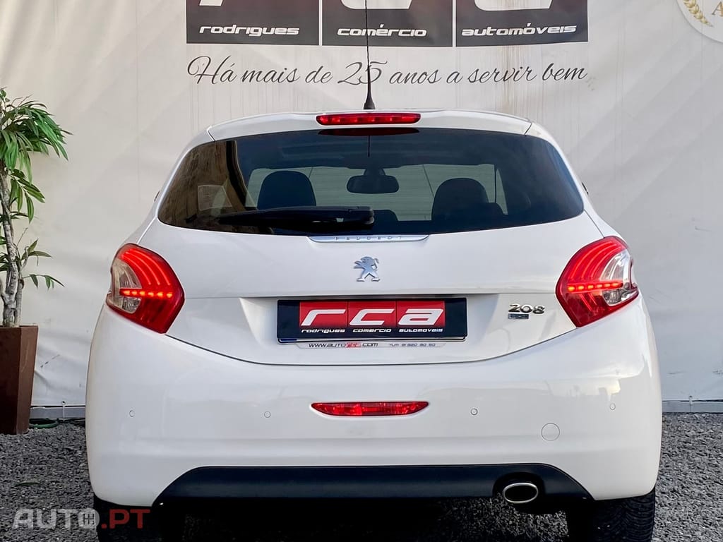 Peugeot 208 1.6 BlueHDi GT Line