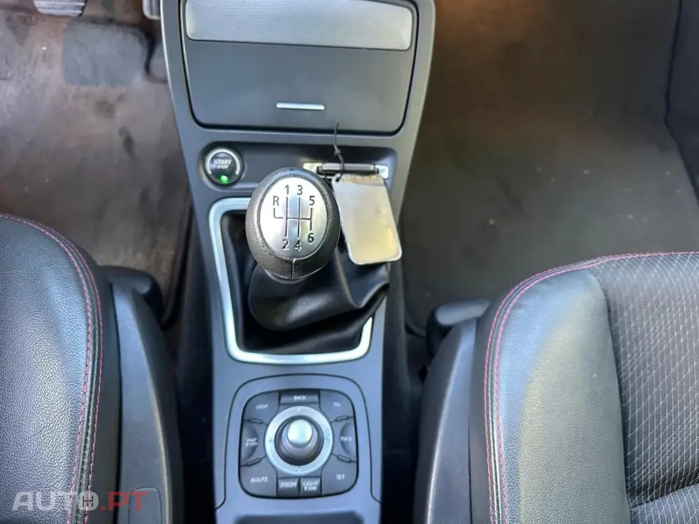 Renault Espace 2.0 dCi Initiale 7L