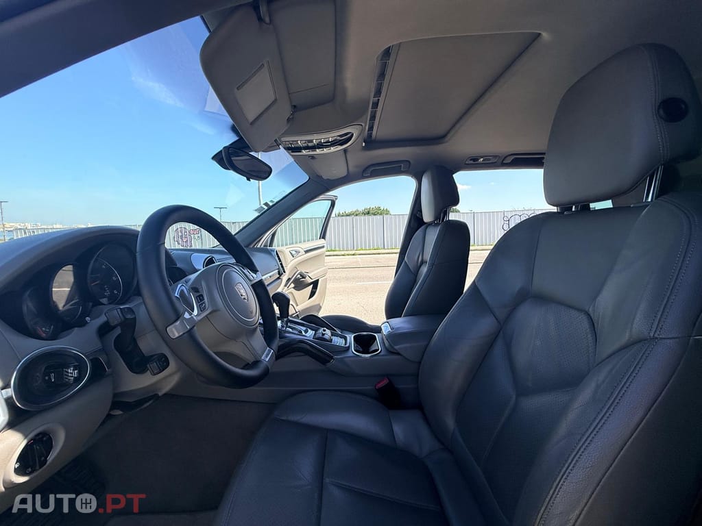 Porsche Cayenne Cayenne II 3.0 V6