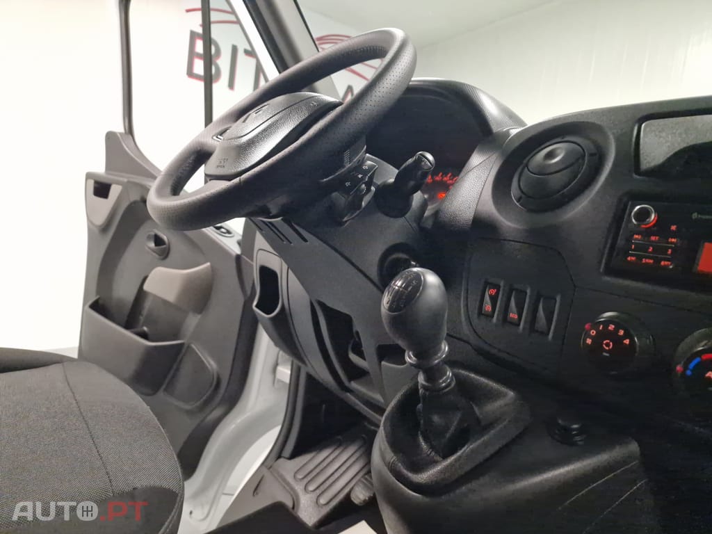 Renault Master 2.3 dCi L2H2 3.3T 130CV IVA DEDUTIVEL