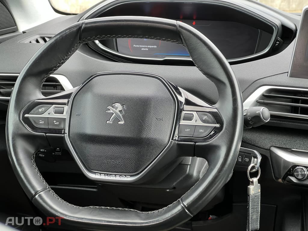 Peugeot 3008 1.5 BlueHDi Allure