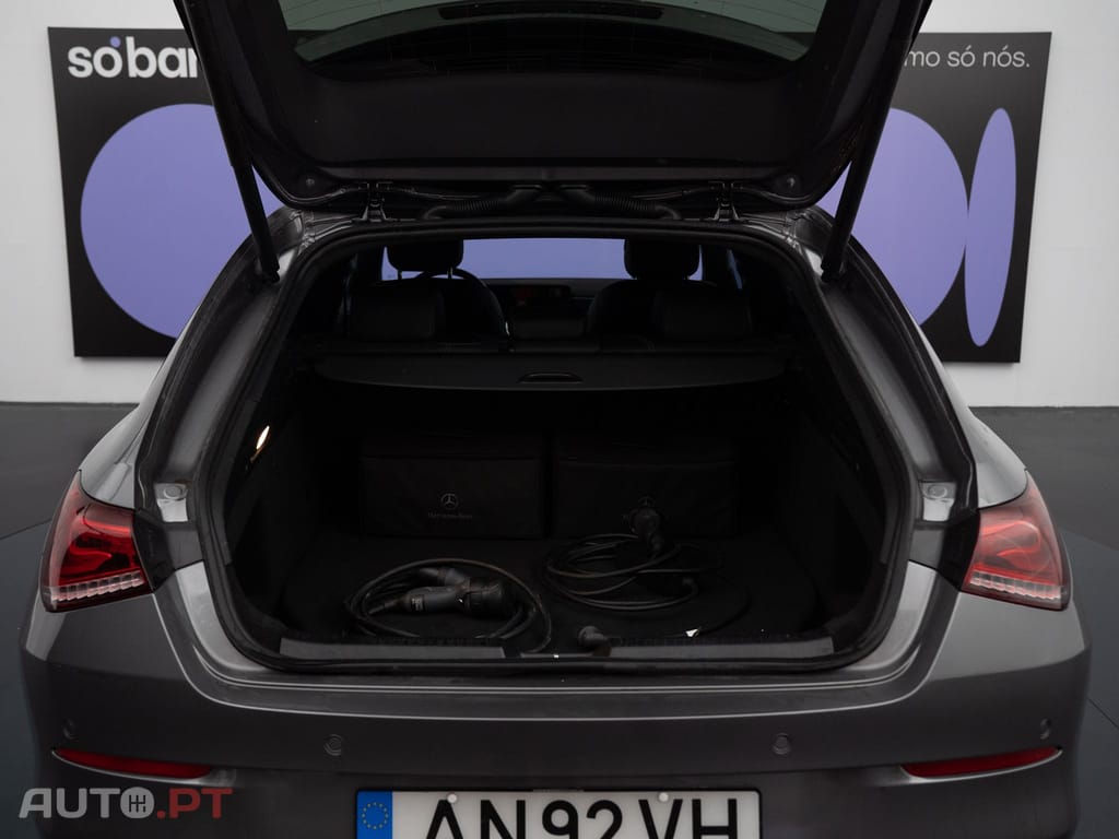 Mercedes-Benz CLA 250 e Shooting Brake Progressive