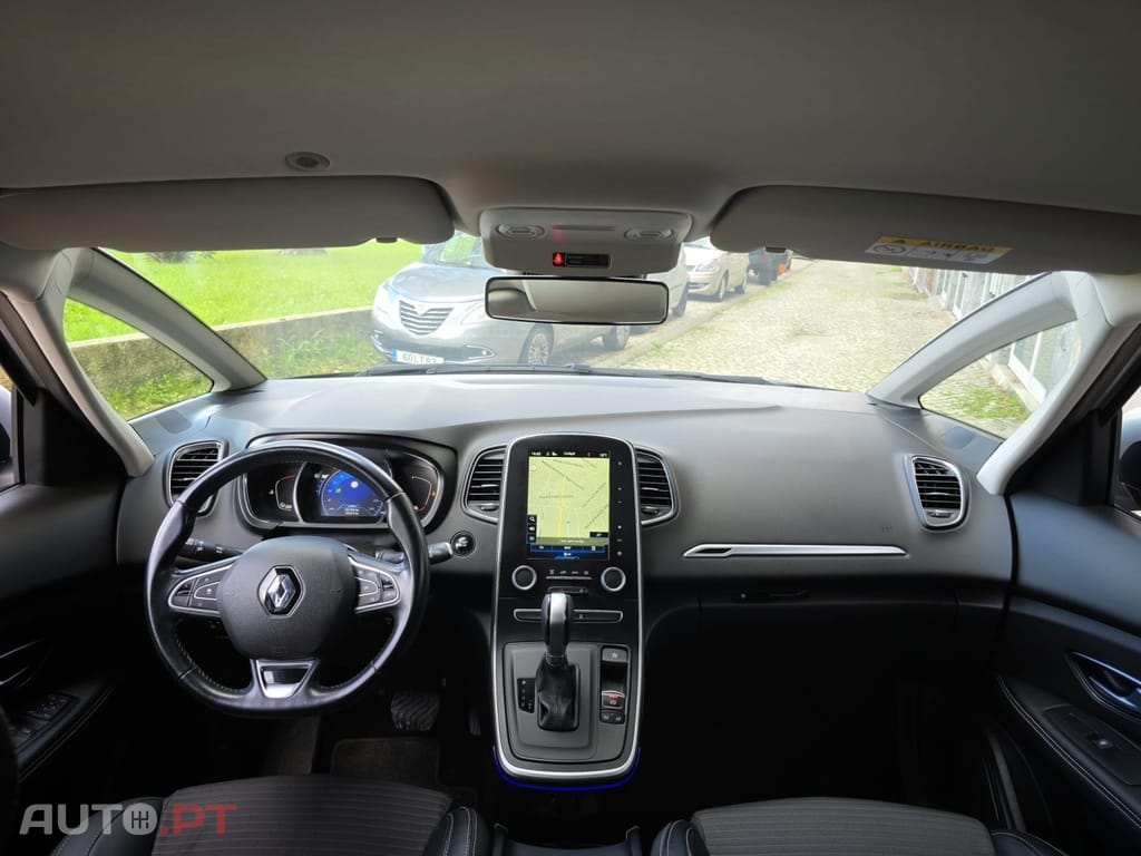 Renault Grand Scénic dCi 110 FAP EDC Dynamique