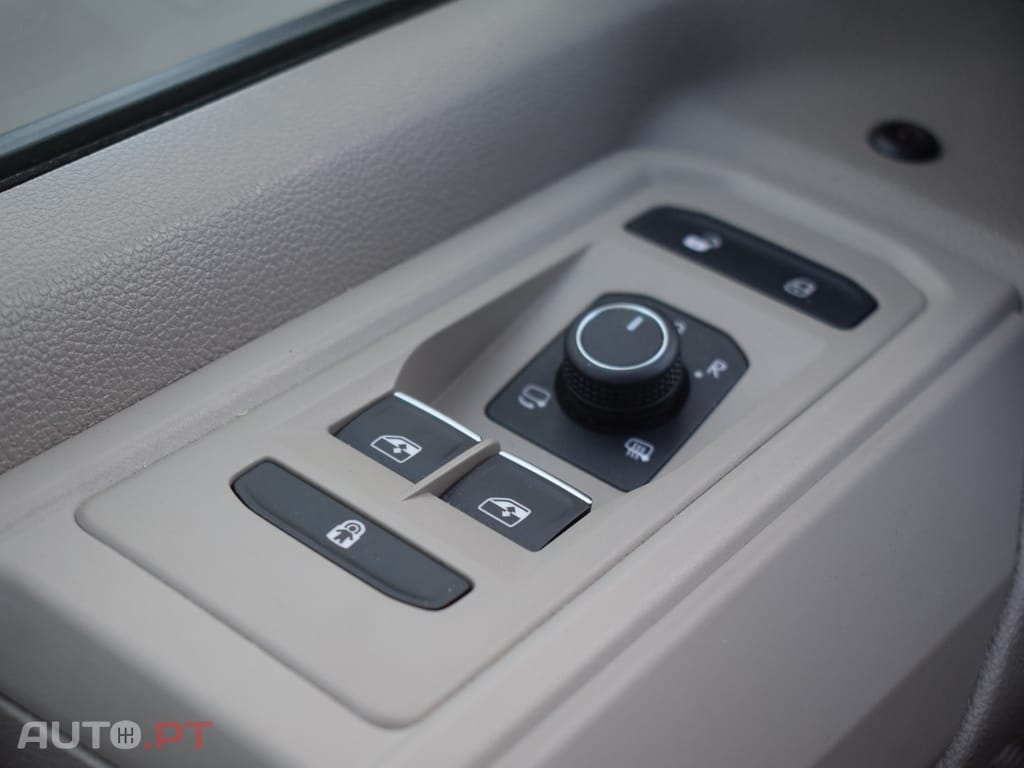 Volkswagen Multivan 2.0 TDI Style Longa DSG