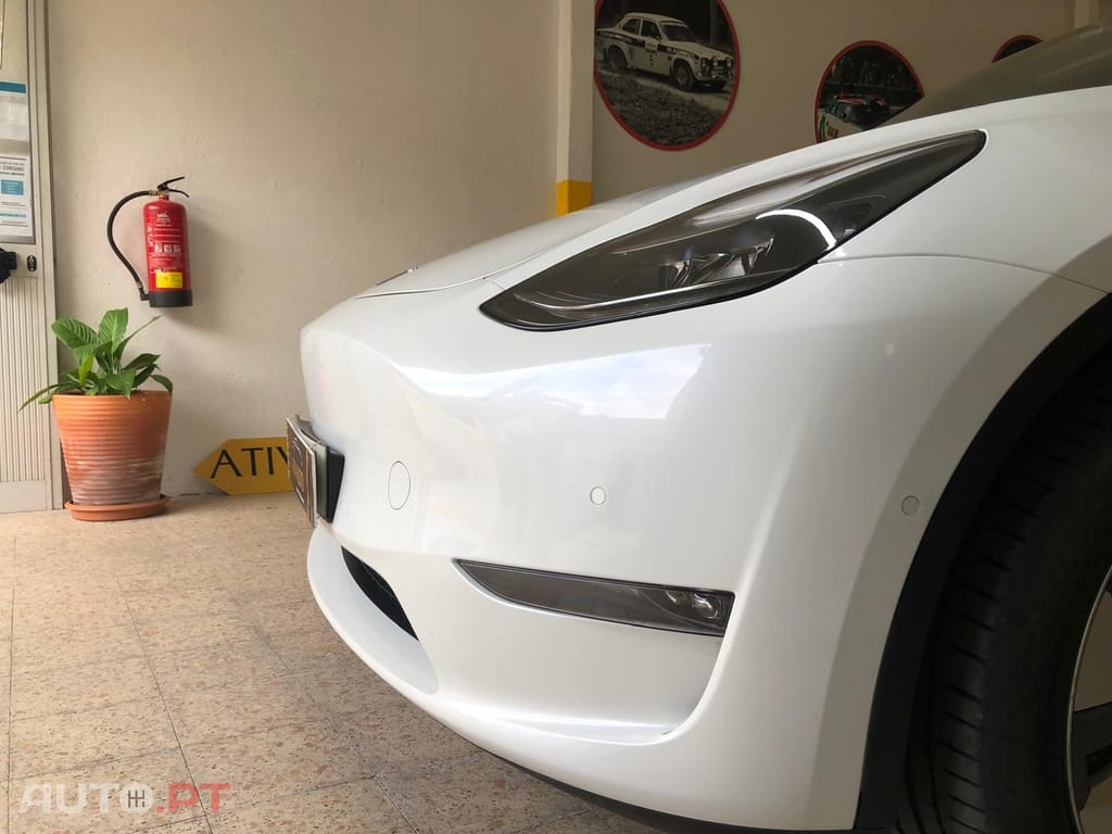 Tesla Model Y Performance Tração Integral