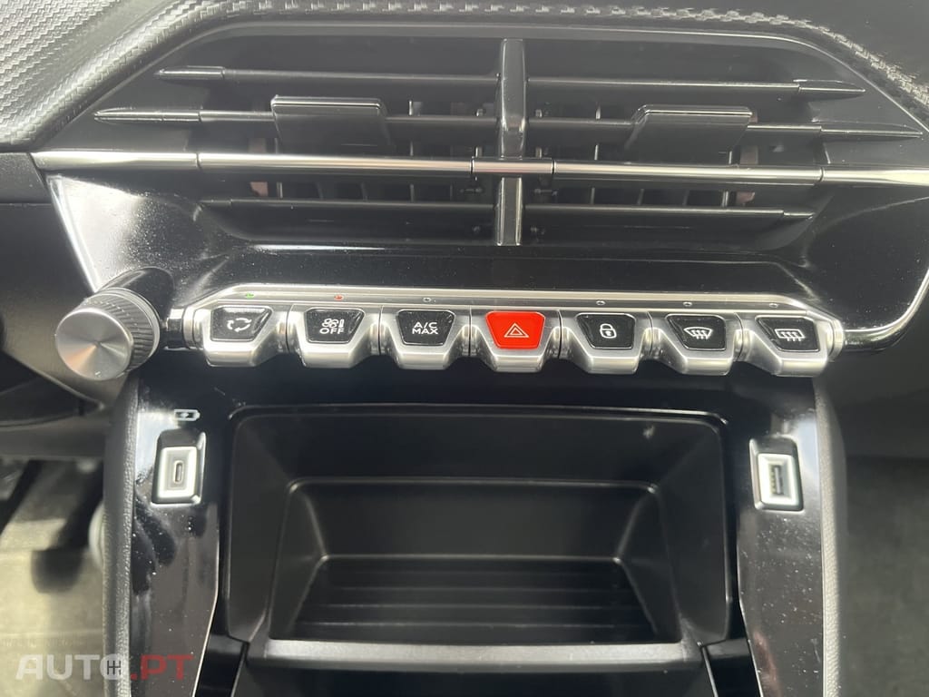 Peugeot 2008 1.5 BlueHDi Active Pack