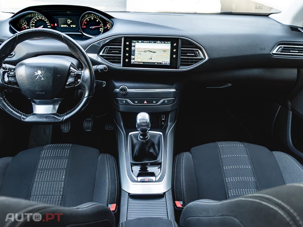Peugeot 308 1.6 BlueHDi Allure