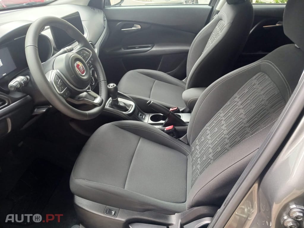 Fiat Tipo 1.0 GSE T3 Cross