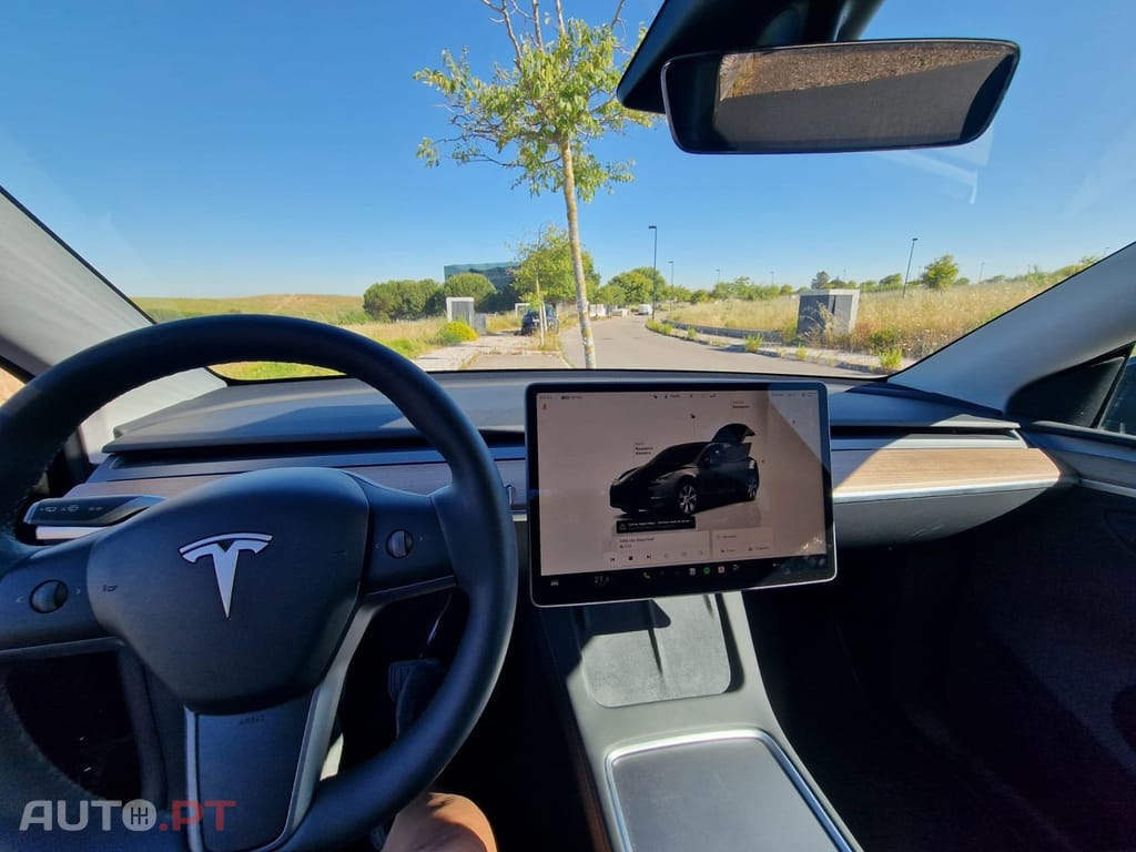 Tesla Model Y Performance Tração Integral