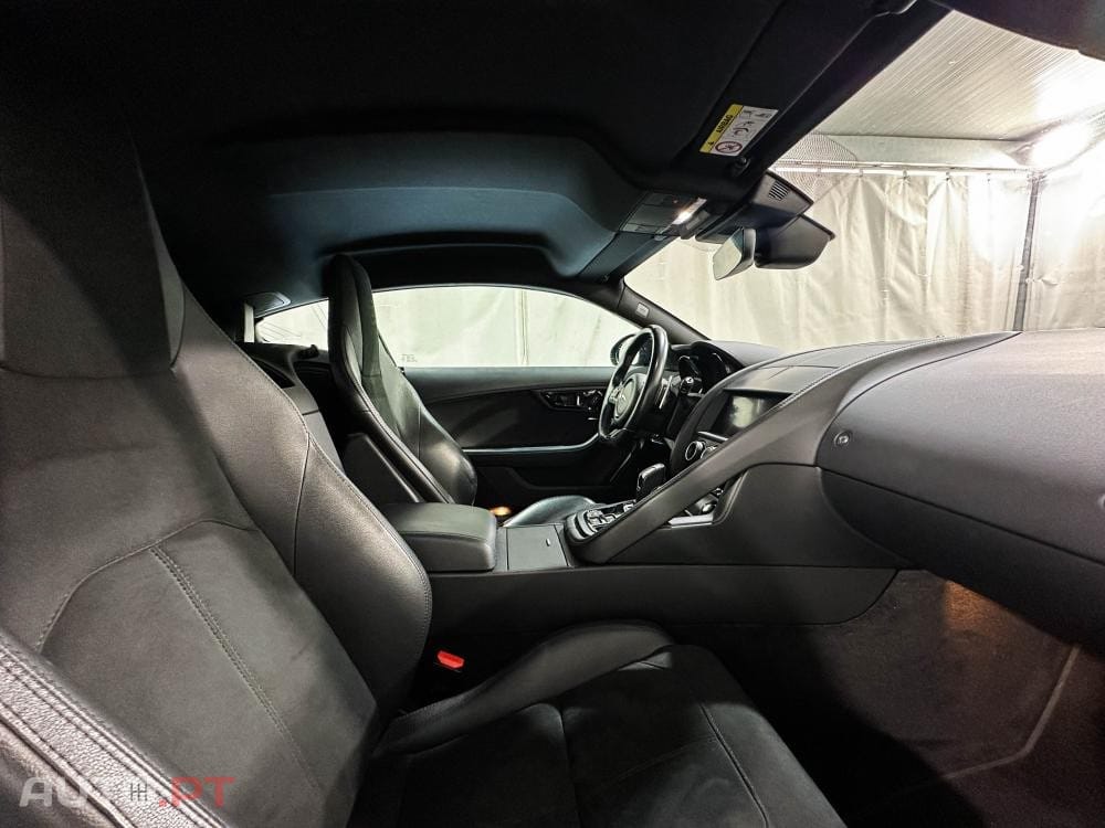Jaguar F-Type P300 Aut. R-Dynamic Black