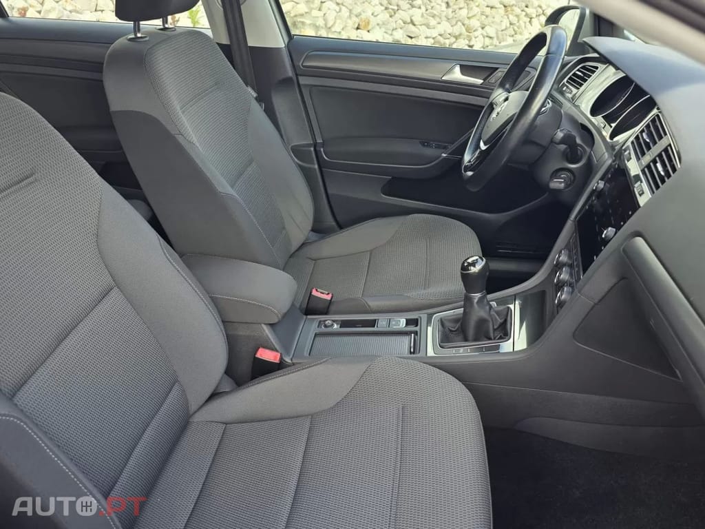 Volkswagen Golf Variant 1.6 TDi Confortline