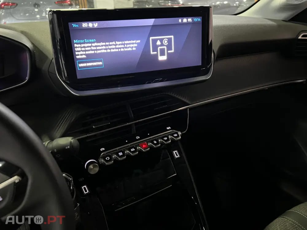 Peugeot 208 1.2 Hybrid Allure e-DCS6