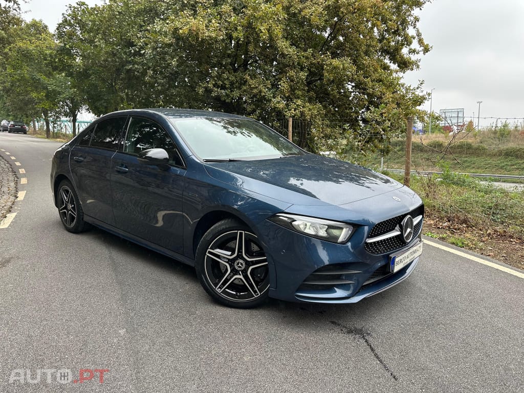Mercedes-Benz A 250 e AMG Line