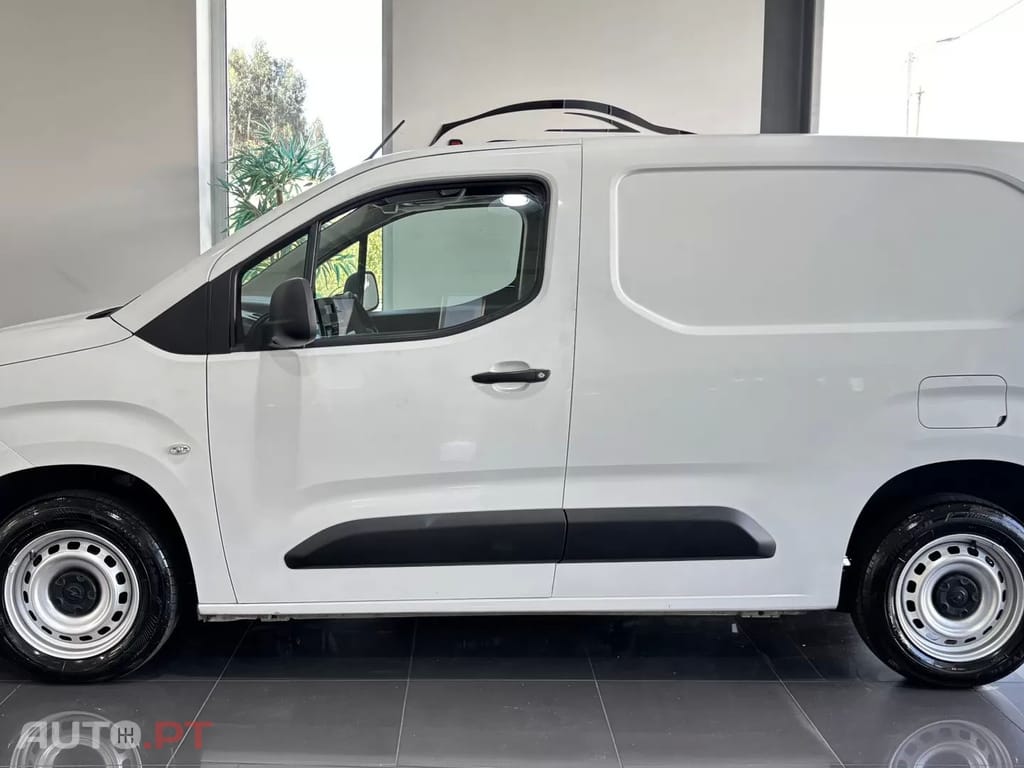 Opel Combo  Cargo 1.5 CDTi L1H1 Essentia 102 CV