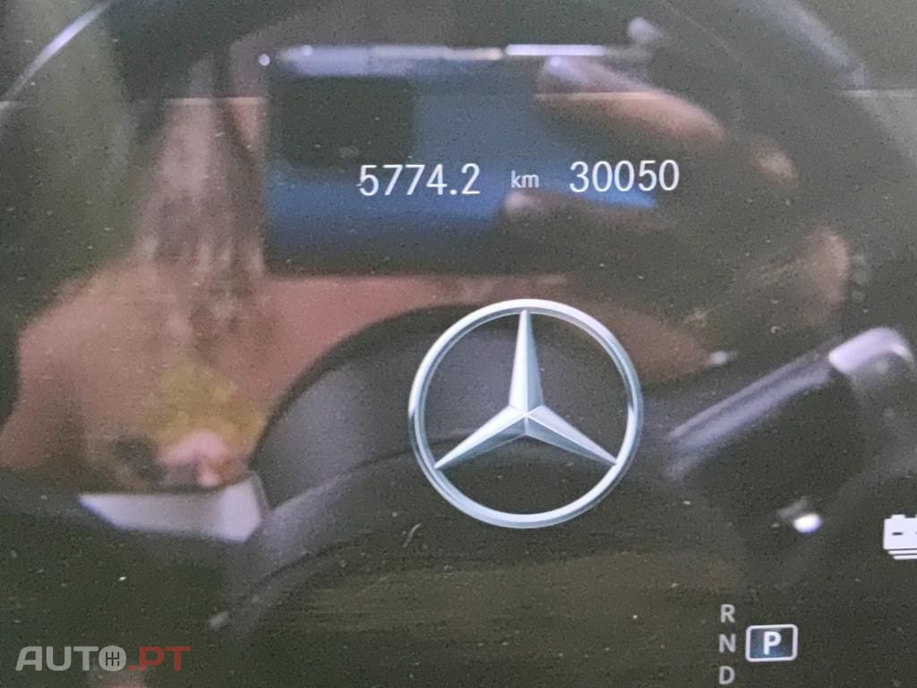 Mercedes-Benz E 300 de Avantgarde