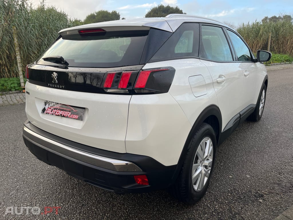 Peugeot 3008 1.5 BlueHDi Allure