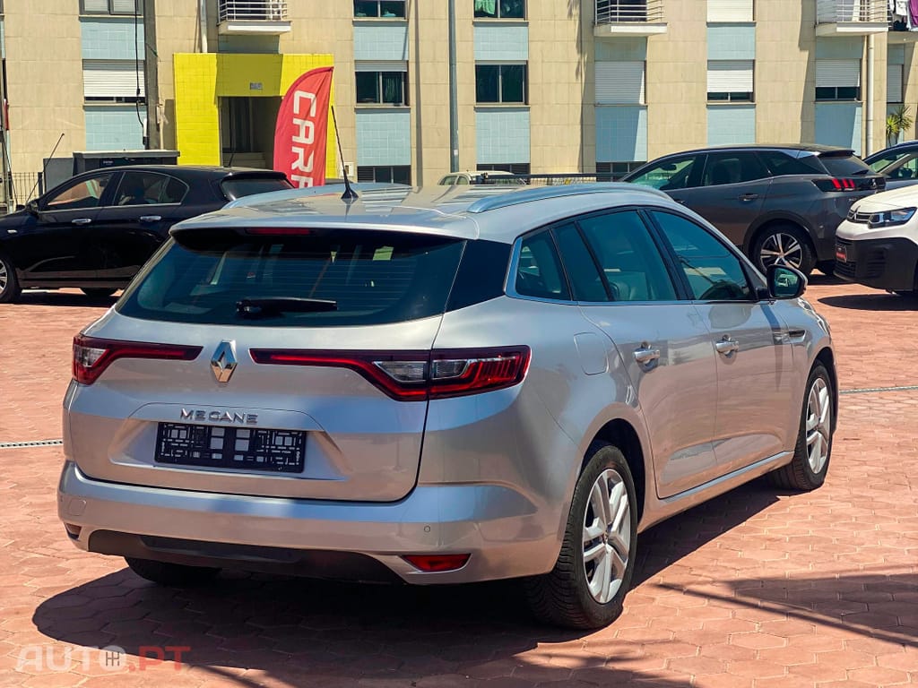 Renault Mégane Sport Tourer 1.5 Blue dCi Intens EDC