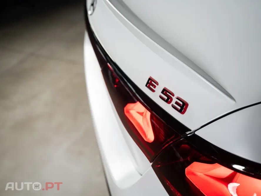 Mercedes-Benz E 53 AMG 4Matic+ SpeedshiftFT TCT 9G