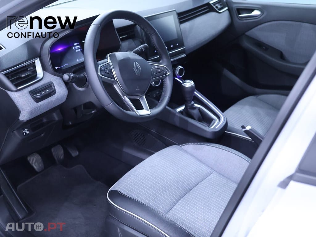 Renault Clio 1.0 TCe Techno Bi-Fuel