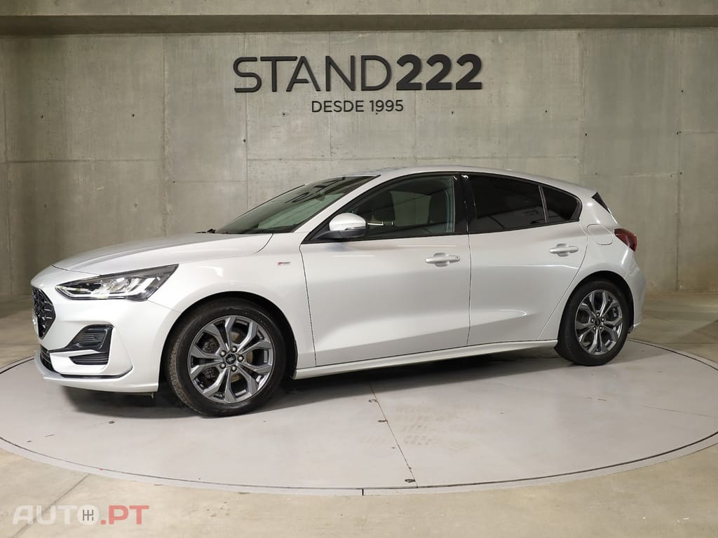 Ford Focus 1.0 EcoBoost MHEV ST-Line Aut