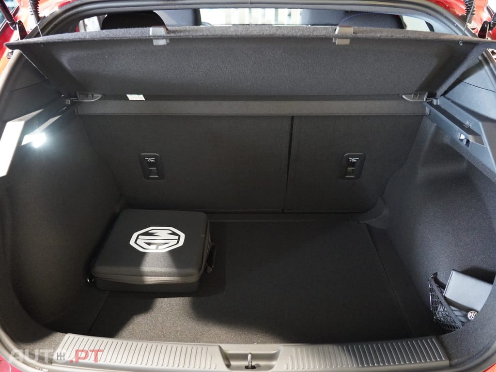 MG MG4 64 kWh Comfort
