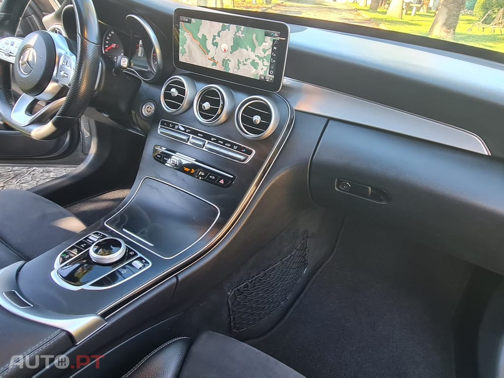 Mercedes-Benz C 220 d AMG Line