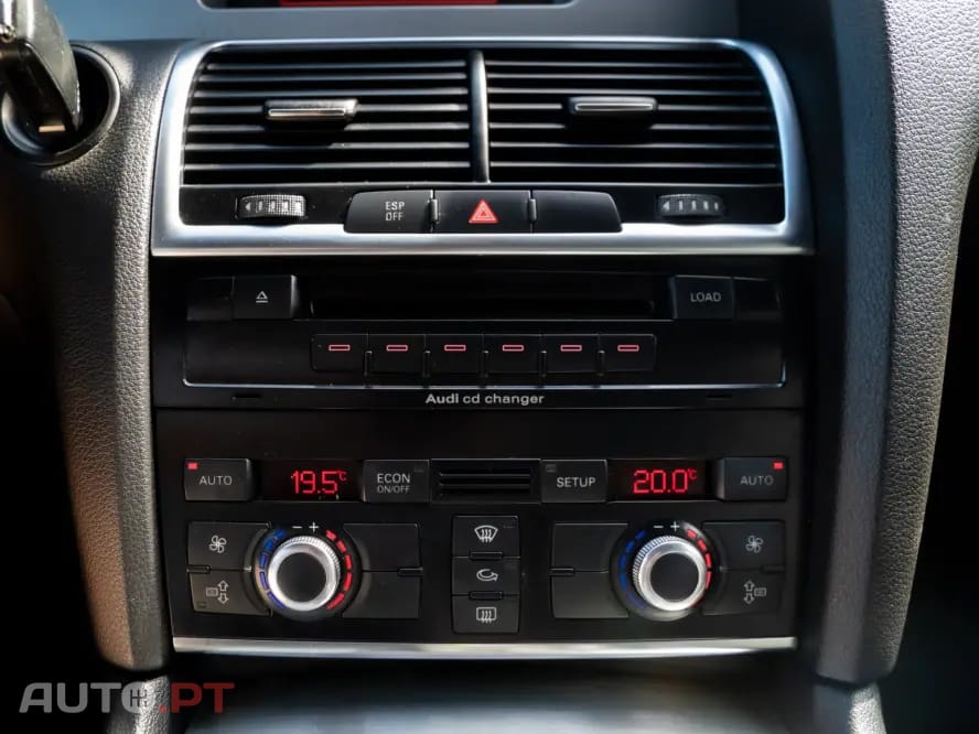 Audi Q7 3.0 TDI DPF quattro tiptronic