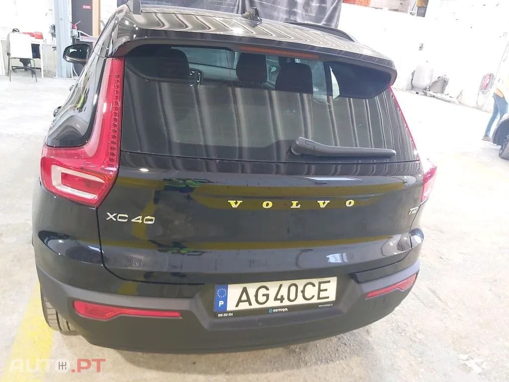 Volvo XC40 1.5 T2 Momentum Core Geartronic