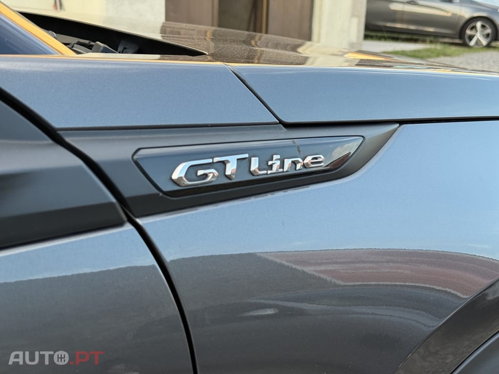 Peugeot 2008 1.2 PureTech GT Line EAT8