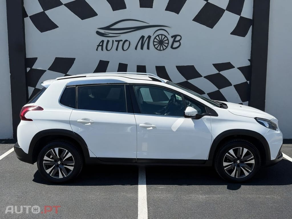 Peugeot 2008 1.2 PureTech Allure EAT6