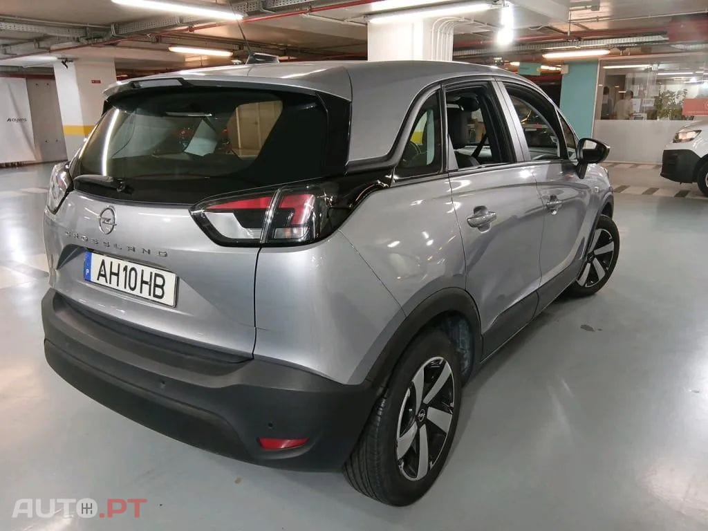 Opel Crossland X 1.2 Business Edition