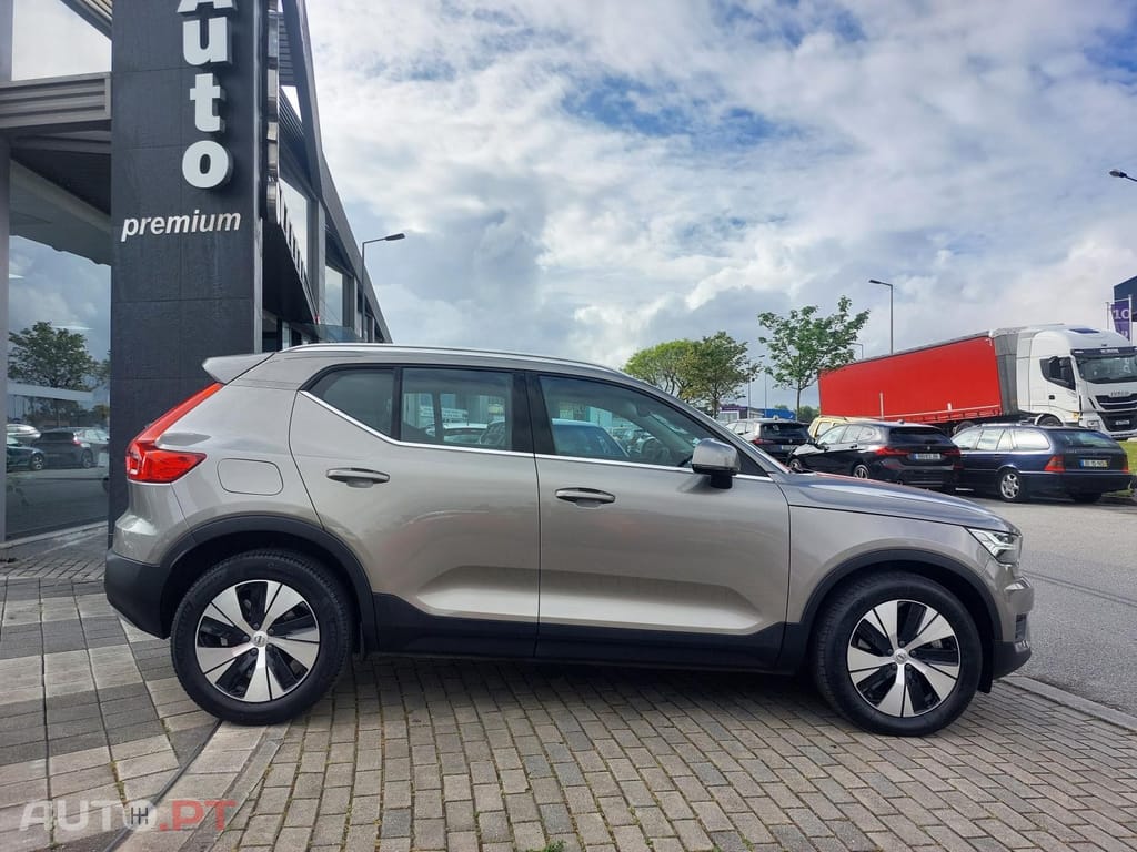 Volvo XC40 1.5 T4 PHEV Inscription Expression