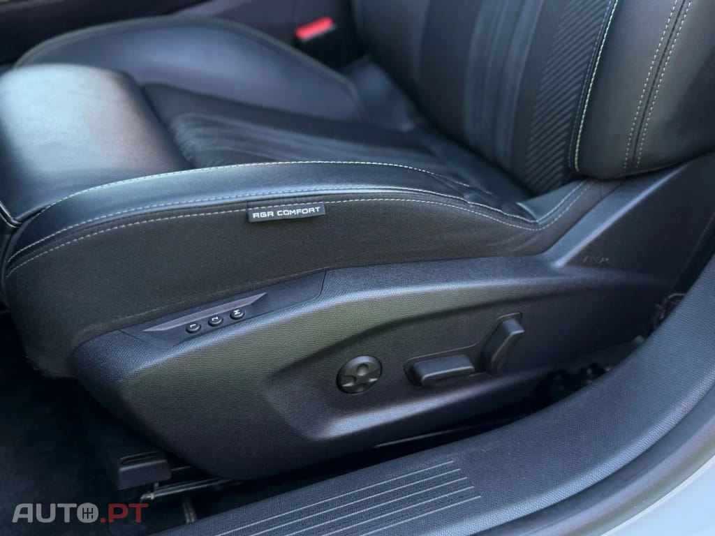 Peugeot 308 SW 1.6 HYBRID GT PACK e-EAT8