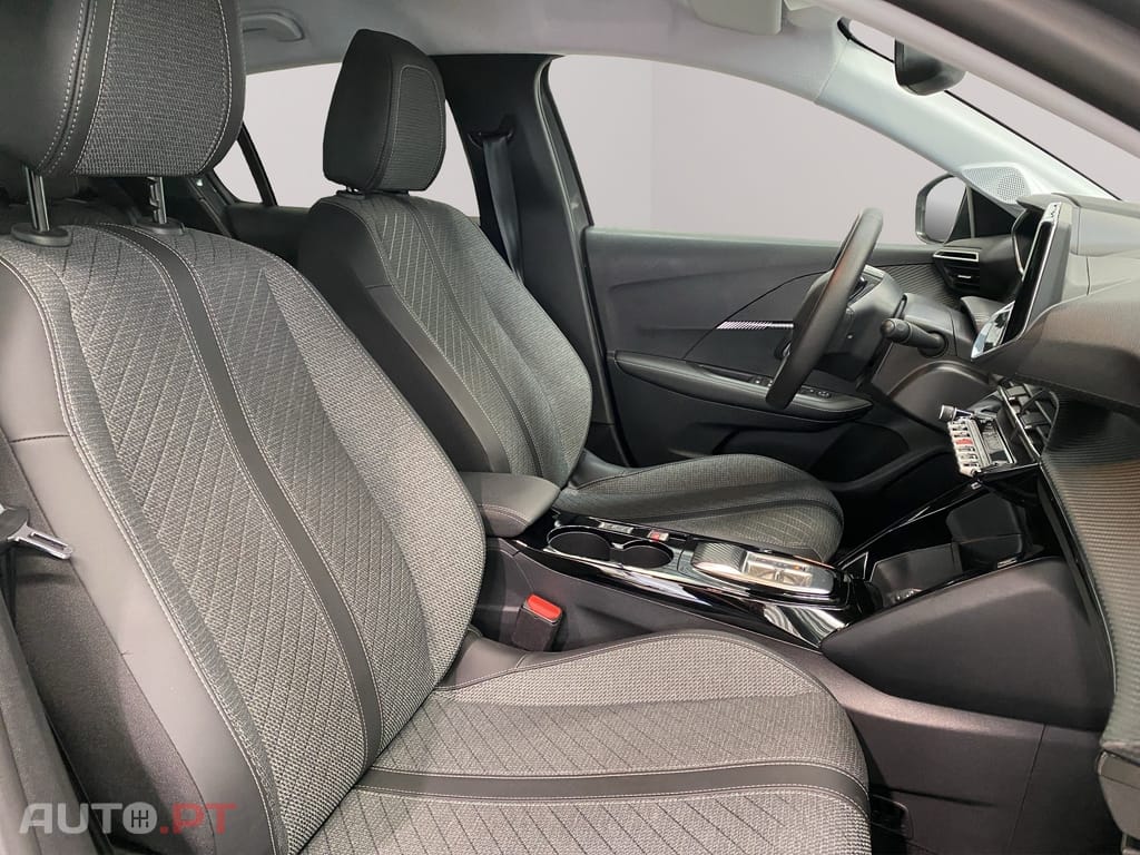 Peugeot E-208 50 kWh Allure