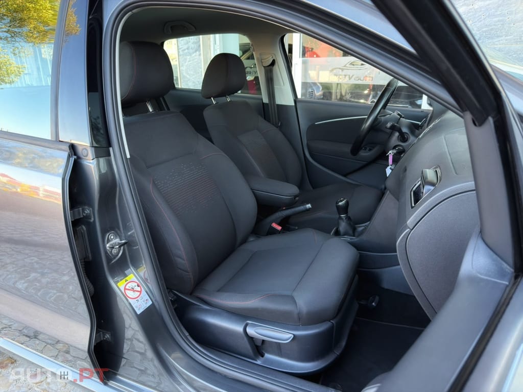 Volkswagen Polo 1.0 Lounge