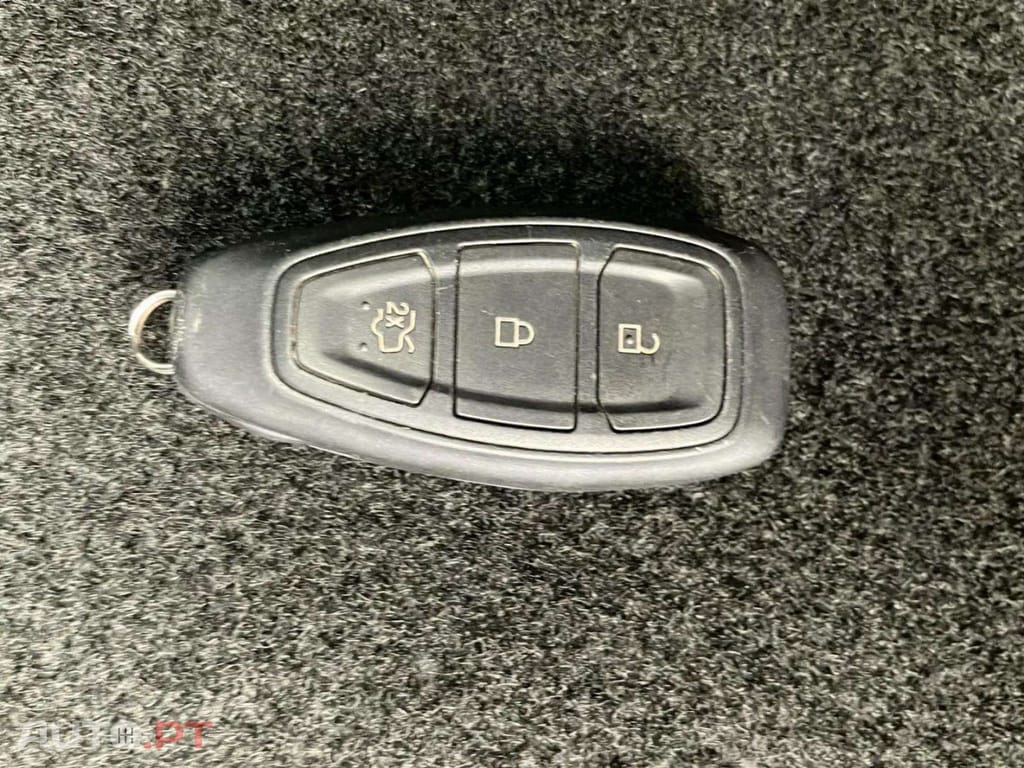 Ford Focus 1.0 EcoBoost MHEV ST-Line