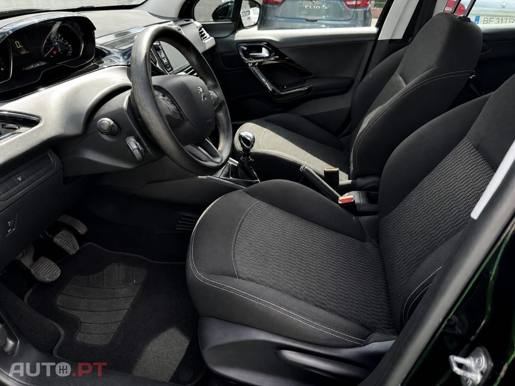 Peugeot 208 1.5 BlueHDi Active Business Pack