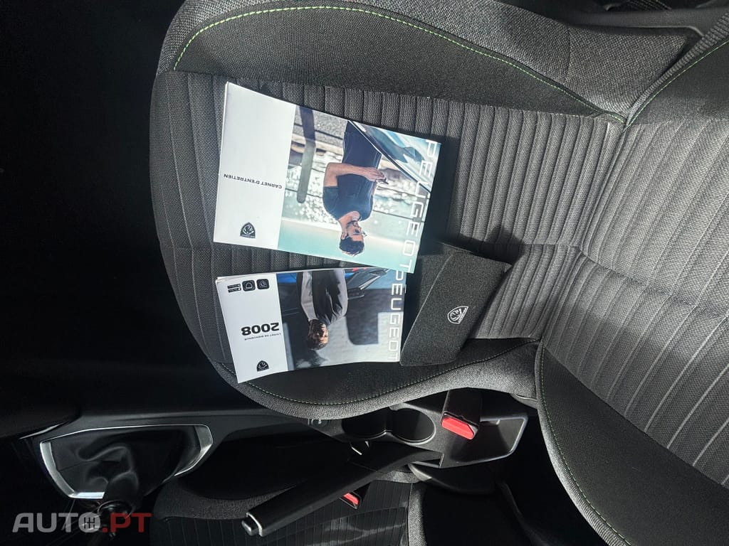 Peugeot 2008 1.2 PureTech Active Pack