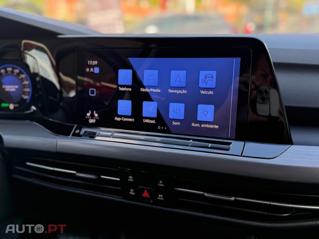 Volkswagen Golf 1.4 eHybrid OPF DSG Style