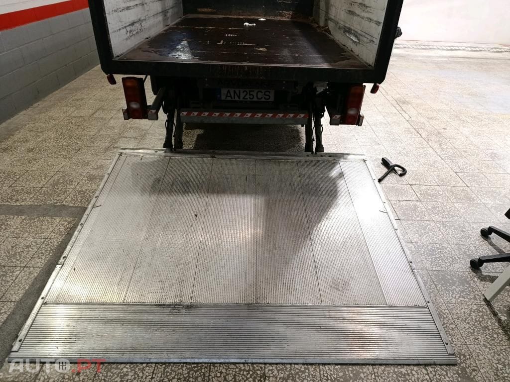 Mitsubishi Canter FUSO CANTER 3C15D